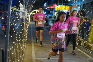 BIB: 18075, 18535, 18437
                            <button type="button" onclick="openModal(24676375)" class="btn btn-primary btn-sm float-right btn-popup" data-toggle="modal" data-target=".modal-high-quality">
                        <i class="fas fa-shopping-cart"></i> Add to Cart
                    </button>
                                            <button type="button" onclick="isThisMe(24676375, true)" class="btn btn-success btn-sm float-right btn-popup btn-isme hidden" data-toggle="tooltip" data-placement="bottom" title="นี่คือรูปของคุณใช่ไหม คลิกที่นี่เพื่อเอาเข้าอัลบั้ม">
                        <i class="fas fa-plus"></i> Add to album
                    </button>
                    <button type="button" onclick="isThisMe(24676375, false)" class="btn btn-warning btn-sm float-right btn-popup btn-isnotme hidden">
                        <i class="fas fa-ban"></i> Remove from album
                    </button>